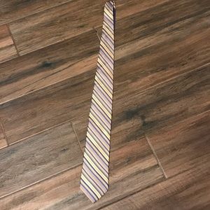 👔 LN Tommy Hilfiger brand men’s 100% silk tie